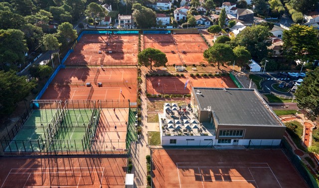 thumbnail_TENNIS-LE-SPORTING-001
